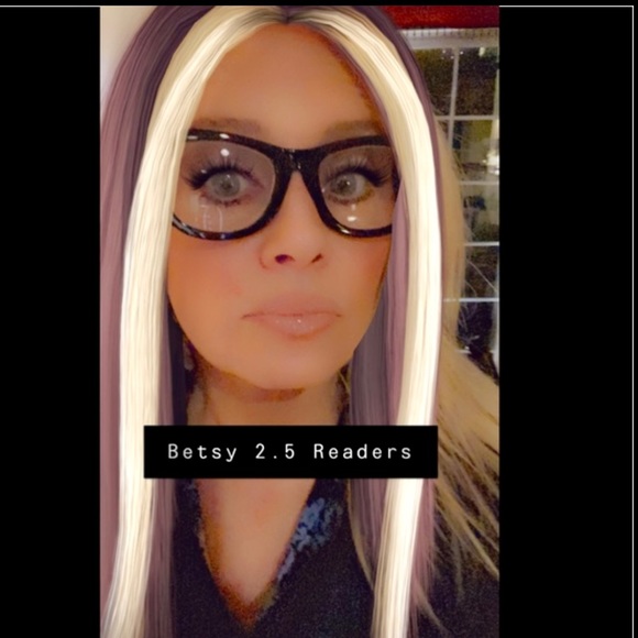 BETSY JOHNSON *RARE* black thick frame readers - Picture 6 of 9